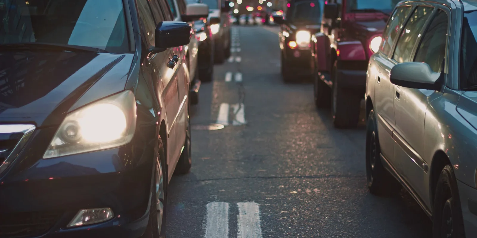 voiture ou pas voiture ? Petite synthèse rapide des règles de déductibilité sur frais de véhicule et frais de carburant – ce qui change /changera en 2023